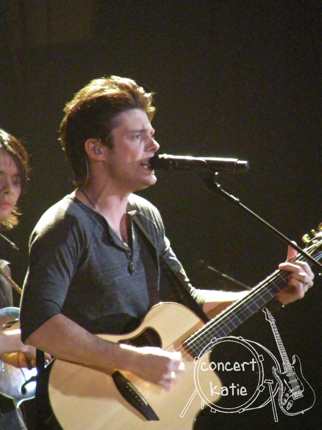 3 16 Carrie Underwood